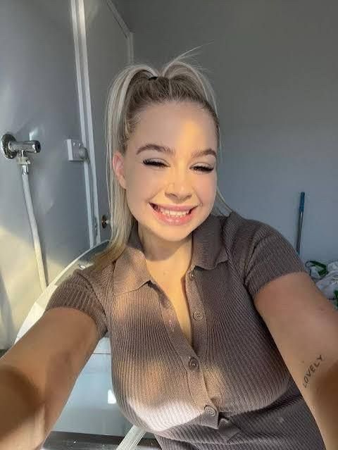 Hallo 👋🏻 Ich bin hier, um neue Freunde zu finden🥰🥰 und bin bereit für alles, was du willst, bitte dm mich und lass uns einen - Image 3